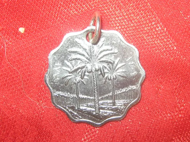 20MM Handmade Iraq IRAQI Palm Tree Silver Tone Coin Charm Pendant Necklace