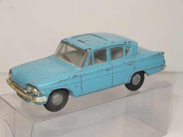 TRIANG SPOT ON 259 FORD CONSUL CLASSIC ( 421 ) £90.00 - PicClick UK