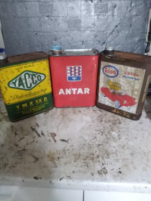 Lot de 3 Anciens Bidons d'huile YACCO, ANTAR,ESSO