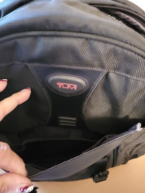Tumi Laptop Backpack BLACK, used only 2x, received as gift 2