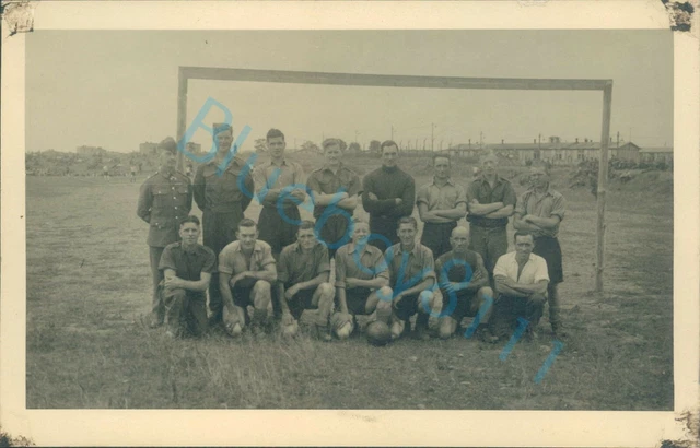 WW2 BRITISH PRISONER'S Of War POW's Football Team & Guard Stalag XXI D ...