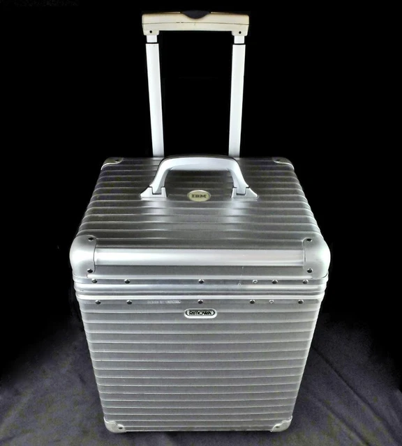 奇跡の【未使用品】 IBM × RIMOWA トパーズ965.19 超美品】RIMOWA IBM限定仕様965.19トパーズ パイロットトロリー