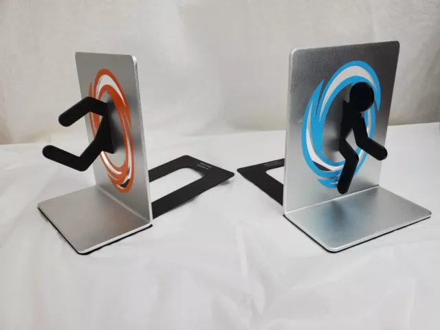Portal 2 ThinkGeek Video Game Bookends Aluminum