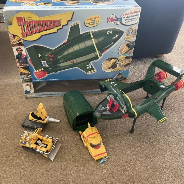 THUNDERBIRDS RARE 40th ANIVERSARY SUPERSIZE TB2 WITH MEGASIZE MOLE AND FIREFLY