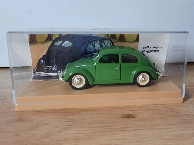 Volkswagen Beetle 1200 De Luxe 1953 Brown Rio Models 4195 - Miniatures Autos Motos