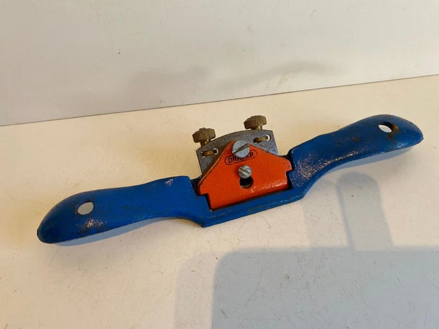 Nice Clean Flat Bottom Draper Spoke Shave.