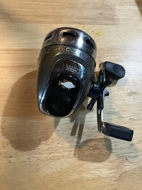depth locator fishing reel FFW-718BLK Lucky Wireless Fish Finder with 45m (135ft) & 120m (400ft) Wireless Range Our Bass Pro Shops DepthMaster Pro Line Counter Reel provides accurate measurement and handles large How to use the depth