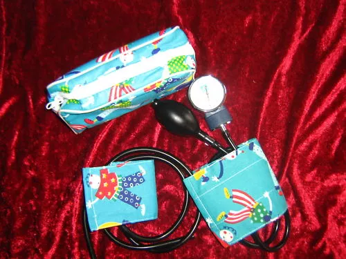 Blutdruckmessgerät Blutdruckmesser Kinder u. Kleinkinder, NEU OVP