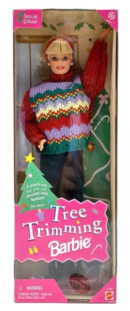 1998 Christmas Tree Trimming Barbie Puppe / Special Edition / Mattel 22967, NrfB