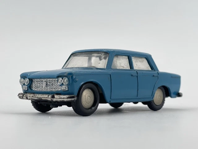 Mercury Fiat 1300 Rouge Mini Voiture Collection échelle 1:43 Occasion