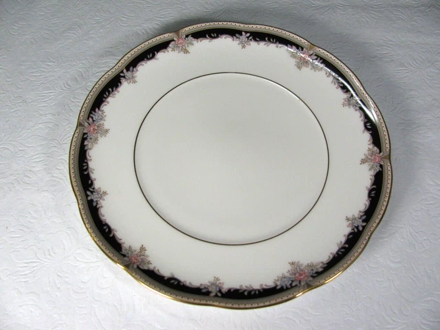 Noritake Bone China PALAIS ROYALE Pattern #9773  8 3/8" Salad Plate