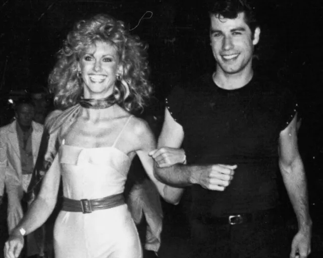 SEXY OLIVIA NEWTON-JOHN 8x10 PHOTO ICONIC DEATH JOHN TRAVOLTA GREASE