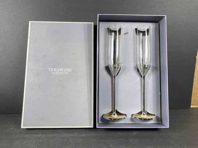 VERA WANG WEDGEWOOD With Love Sliver Flute Set / Fine Crystal champagne glasses