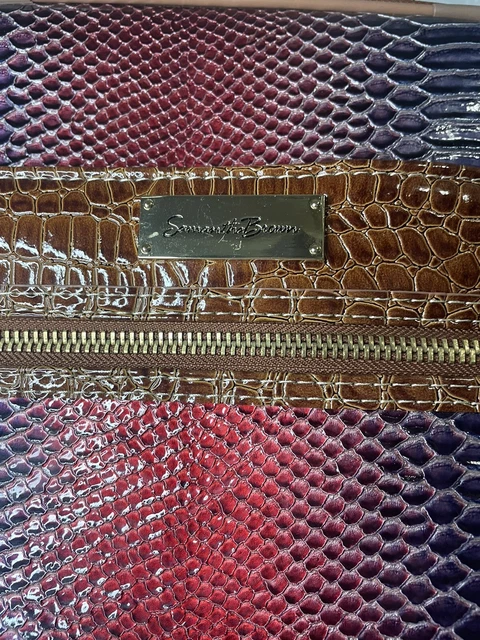 SAMANTHA BROWN CROCO ROLLER RED/ BLUE LUGGAGE 20Hx14Lx10D HARD TO FIND PATTERN! 2