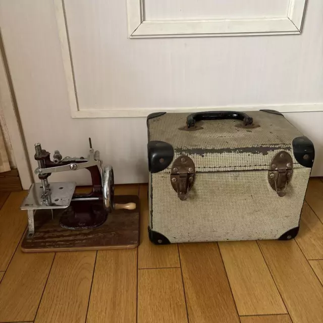 Antique Hand Crank Toy Sewing Machine w/Box