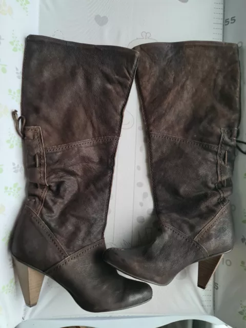 Fly london boots clearance size 3