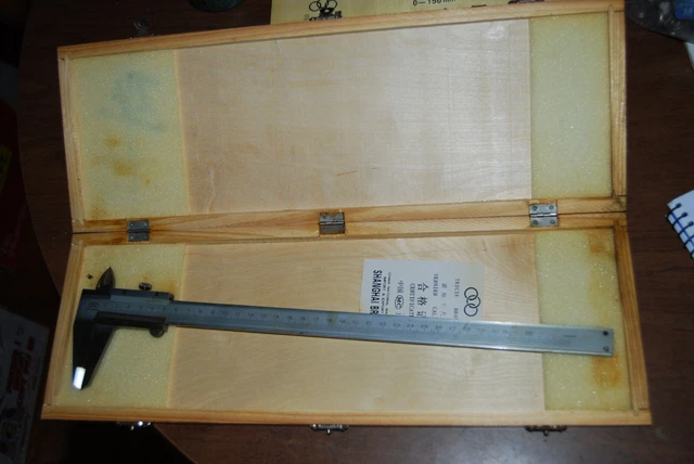 0-300mm Vernier Caliper - Tricle Brand Shaghai in wood case