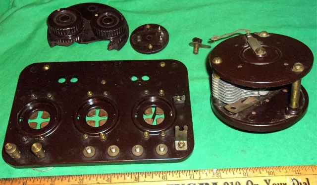 Atwater Kent Model 20 Bakelite 3-Tube Island, Tuning Cap & Rheostat Parts (1920s