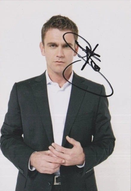 Scott Maslen    **HAND SIGNED**  6x4 photo  ~  Eastenders  ~  AUTOGRAPHED