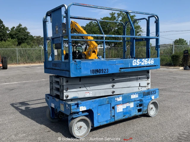 2016 Genie GS-2646 26' Electric Scissor Lift Man Aerial Platform Charger bidadoo