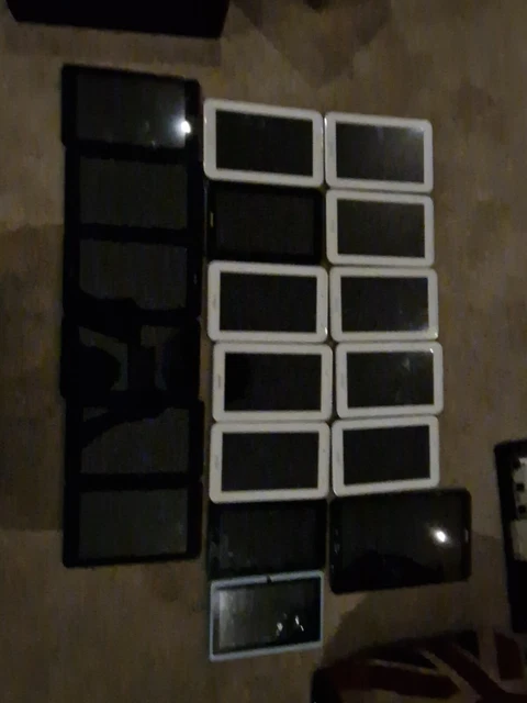 Joblot 19 android tablets Samsung tab 2 Asus nearly all come on but software old