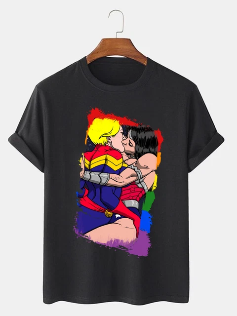 DCEU Superman & Wonder Woman Recreate Classic Comic Kiss In Fan Art DCEU Superman & Wonder Woman Recreate Classic Comic Kiss In Fan Art