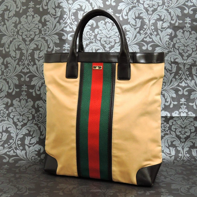 GUCCI Michele period Sherry line Nylon Logo Label Patch Hood Anorak Parker Blouson jacket 654827 ZAGVU green 44