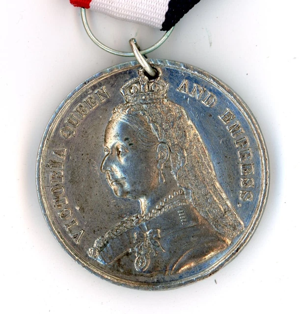 Queen Victoria Diamond Jubilee medal medallion Wedded to the People antique #5