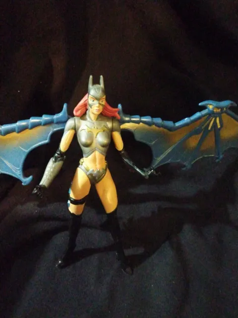Kenner 1998 Batman Legends of the Dark Knight Batgirl With Wings VG Fast Shippin