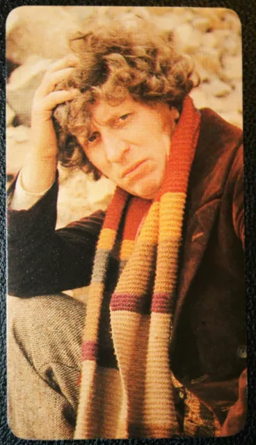 DR WHE  Tom Baker  Vintage 1970's Photo Card  XC08