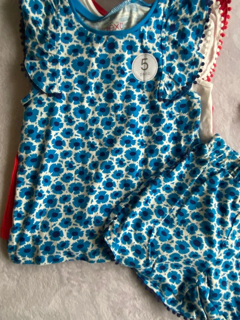 BNWT NEXT girls 10 piece short & top bundle size age 5-6 years 3