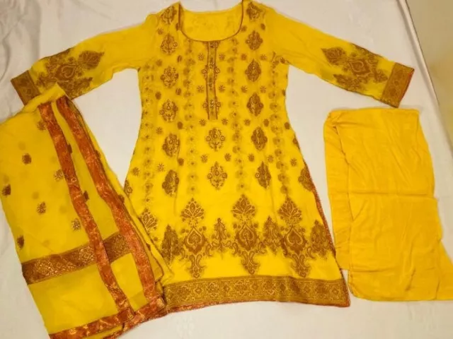 Brand New Mehndi 3 Piece Suit, Indian Pakistani Shalwar Kameez Bridal Size Small