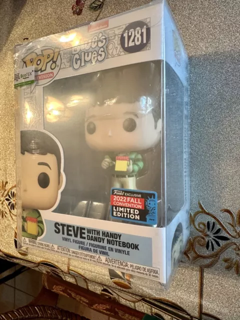 Funko Pop! Blue's Clues Steve w/Handy Dandy Notebook 2022 Fall Convention...