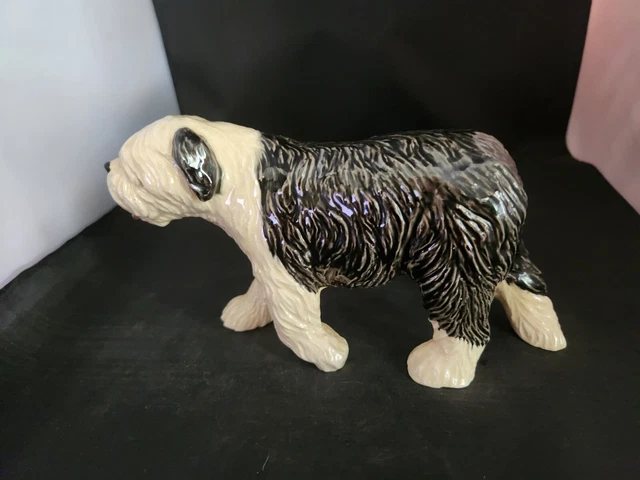 Heredites England Old English Sheepdog Figurine