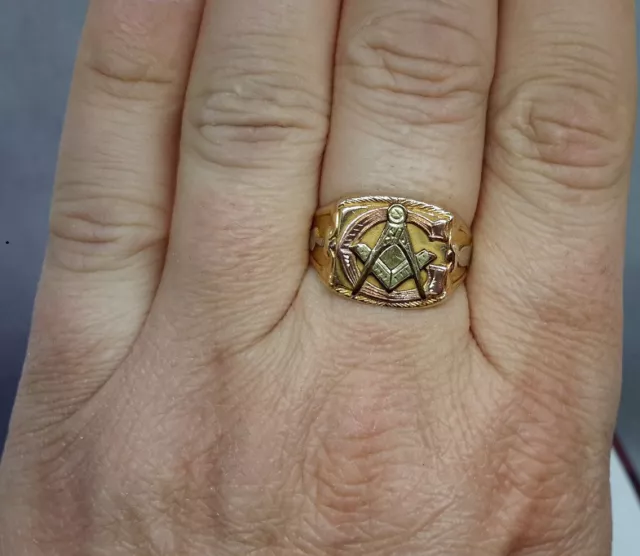 Vintage Freemason 10k Gold Ring Masonic Mason Tri-Color. Beautiful