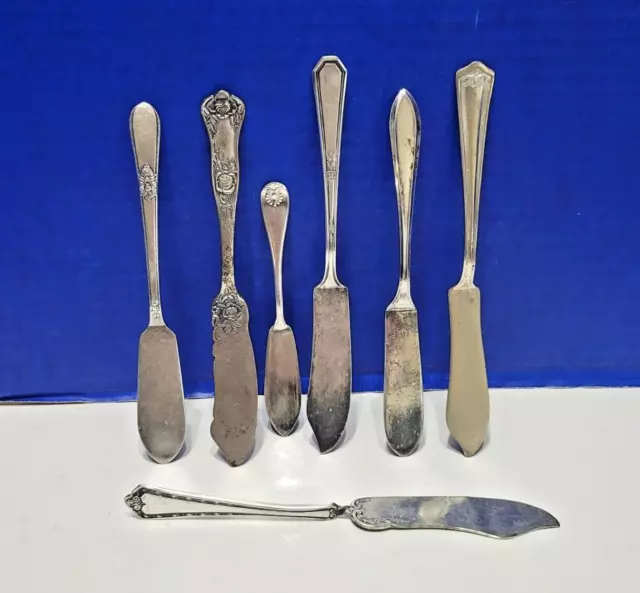 Vintage Ornate Silverplate Utensils Knives Large Lot