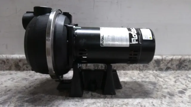 Flotec FP5172-08 1-1/2 HP 3450 RPM 115/230V Centrifugal Sprinkler Pump (C)