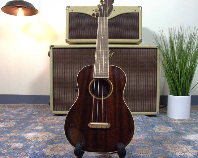 Fender – Grace Vanderwaal Signature – Ukulele – Natural Wood – w/Gigbag