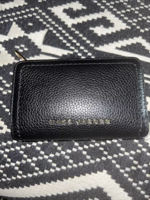 Authentic PREOWNED MARC JACOBS Black Leather Bifold Zip Wallet