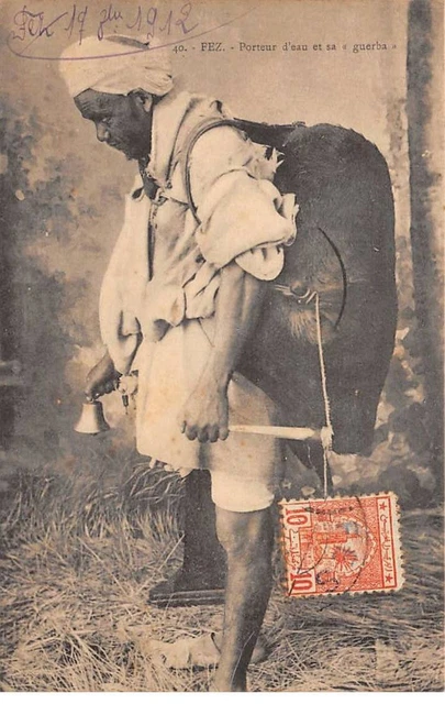 MAROC - SAN53824 - FEZ - Porteur d'eau et sa "guerba"
