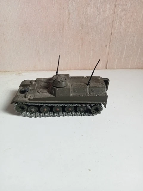 Solido Grandes Batailles 1/50 - Char AMX 13 Bi-tube Réf 6235 - Bon état