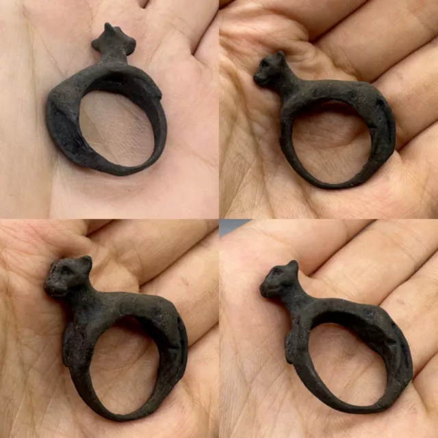 Rare Unique Ancient Roman Bronze Panther Ring