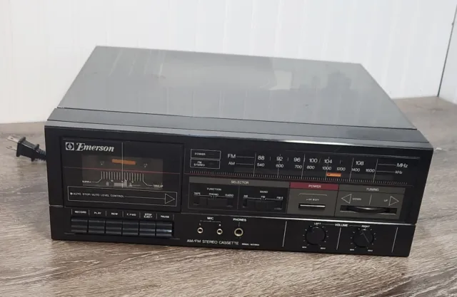 Vintage Emerson Am-Fm Stereo Receiver W/ Cassette Recorder & Turntable