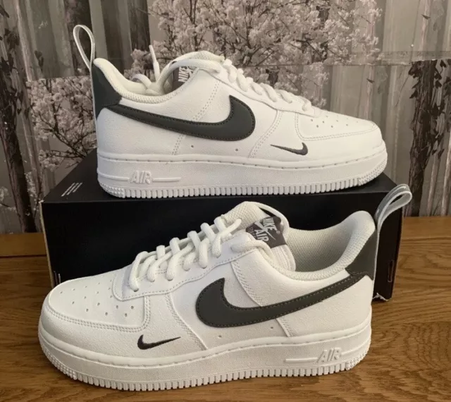 nike air force 1 07 lv8 utilitario unisex talla uk4 eu36.5 blanco DX8967-100