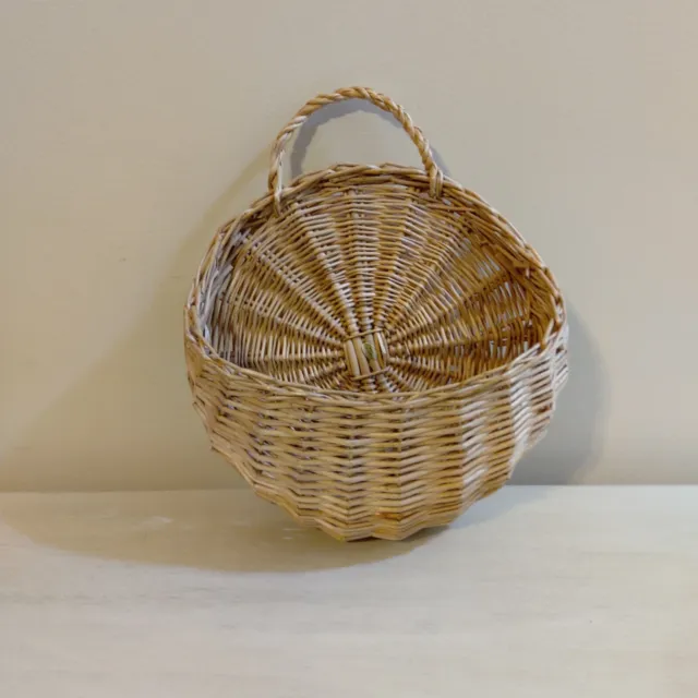 Vintage Woven Boho Hanging Basket 9" Diameter Natural Pocket Basket pre owned