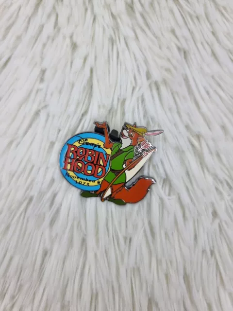 Disney Store Countdown to the Millennium Pin Robin Hood #55 Fotoball 1973 RARE