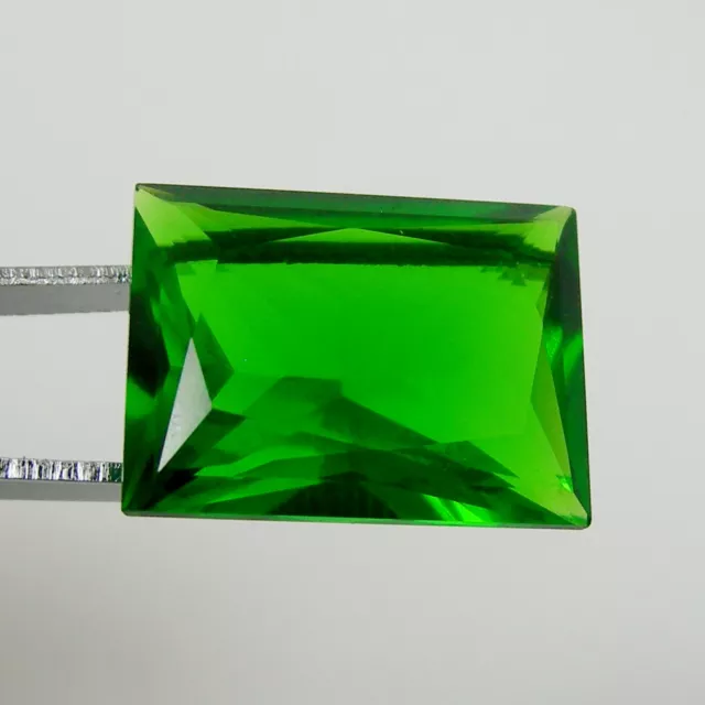 16.95 carats Princess Cut 20x15 mm Emerald Green Simulated Loose Gemstone