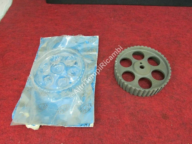 Roue Dentée Intermédiaire Pour Mercedes W113 280SL - Référence 129 052 02 02 - Bon état D'occasion