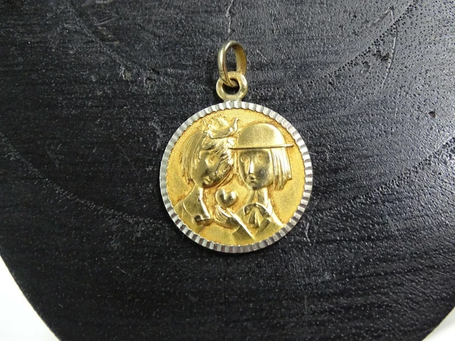 LOT BOBINES DE fils anciens Fil Au Louis D'Or EUR 9,99 - FR LOT BOBINES DE fils anciens Fil Au Louis D'Or EUR 9,99 - FR
