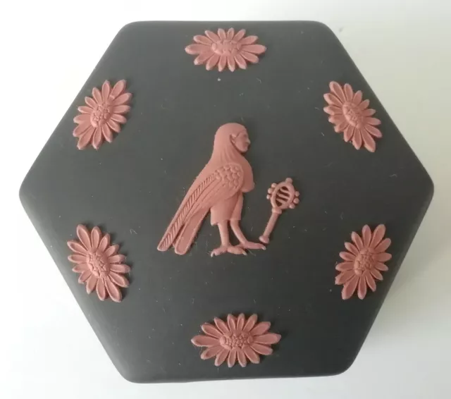 Wedgwood Terre Cuite Noir - Égyptien Hexagone Bibelot Boite